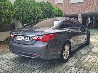 HYUNDAI SONATA YF 2010