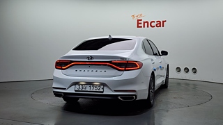HYUNDAI GRANDEUR IG HYBRID 2018