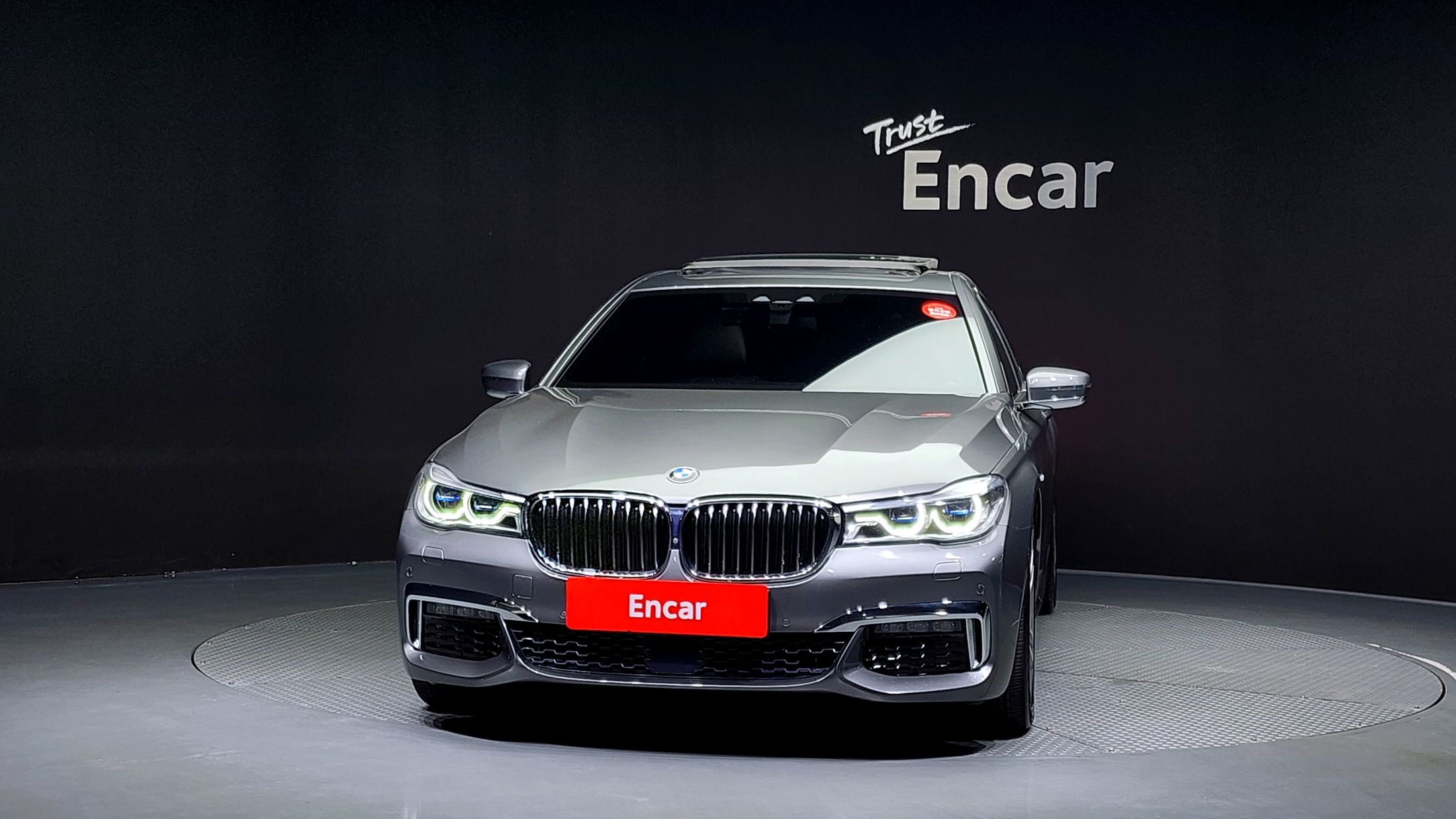BMW 7-SERIES G11 2017