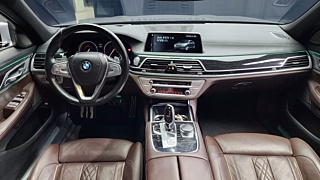 BMW 7-SERIES G11 2017