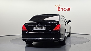 GENESIS EQ900 2016