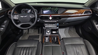 GENESIS EQ900 2016