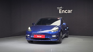 TESLA MODEL 3 2022
