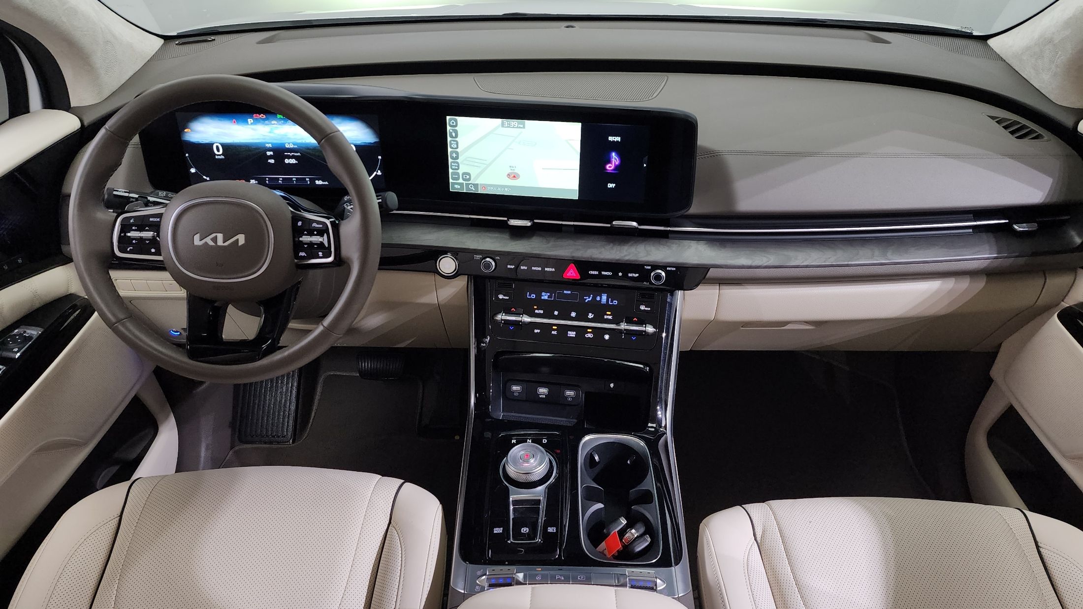 KIA CARNIVAL 2023
