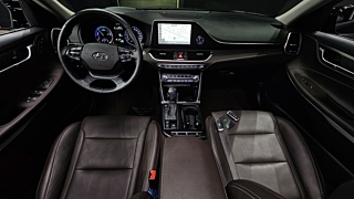 HYUNDAI GRANDEUR IG HYBRID 2018