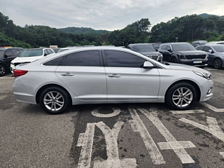 HYUNDAI SONATA LF 2016