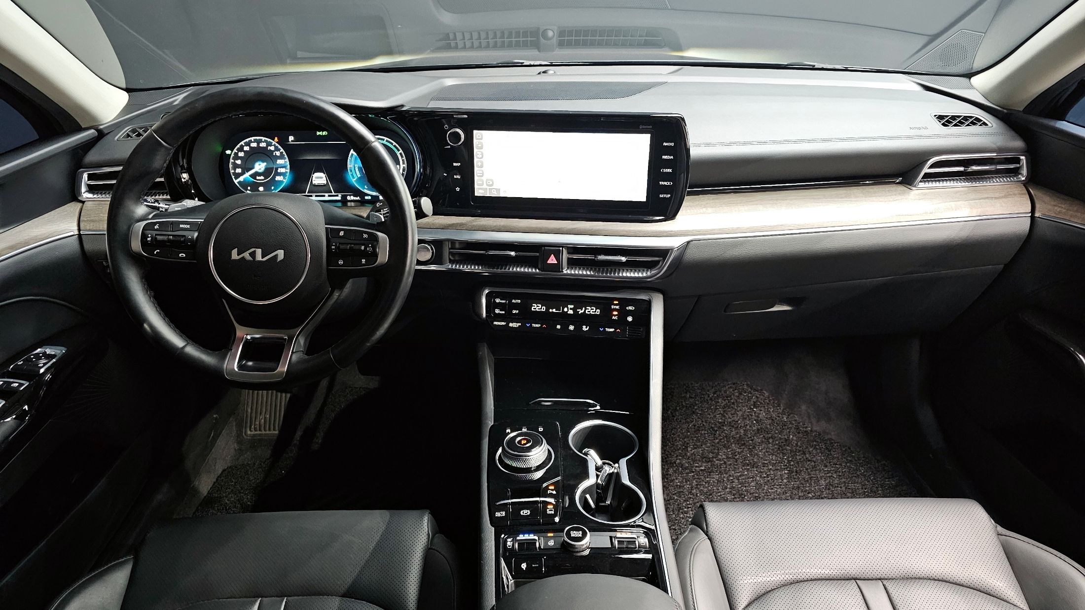 KIA K5 HYBRID 2023