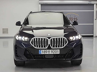 BMW X6 G06  xDrive40i M Sport 2025