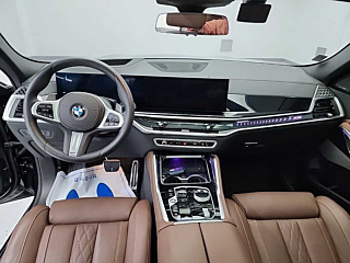 BMW X6 G06  xDrive40i M Sport 2025