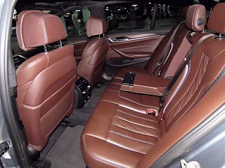 BMW 5-SERIES G30 2017