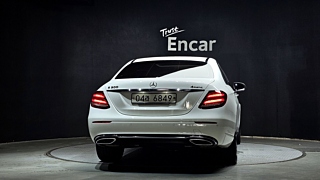MERCEDES BENZ E-CLASS W213 2018