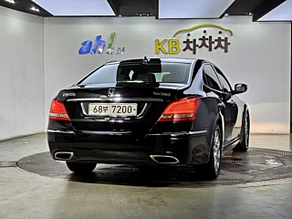 HYUNDAI EQUUS NEW 2011