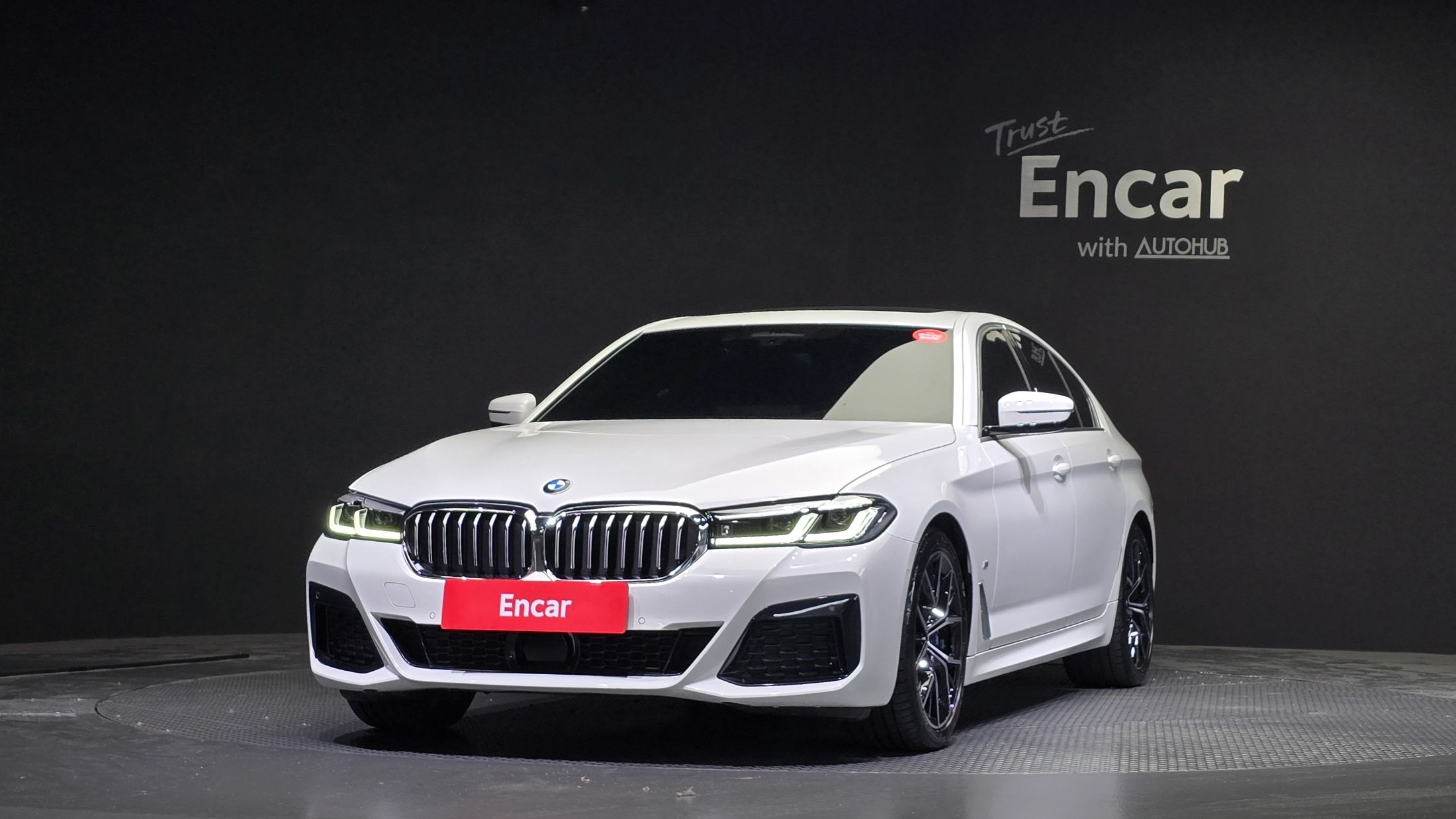 BMW 5-SERIES G30 2022