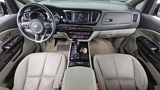 KIA CARNIVAL 2017