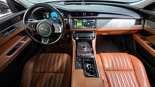 JAGUAR XF X260 2018