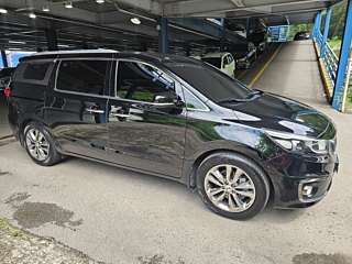 KIA CARNIVAL 2017