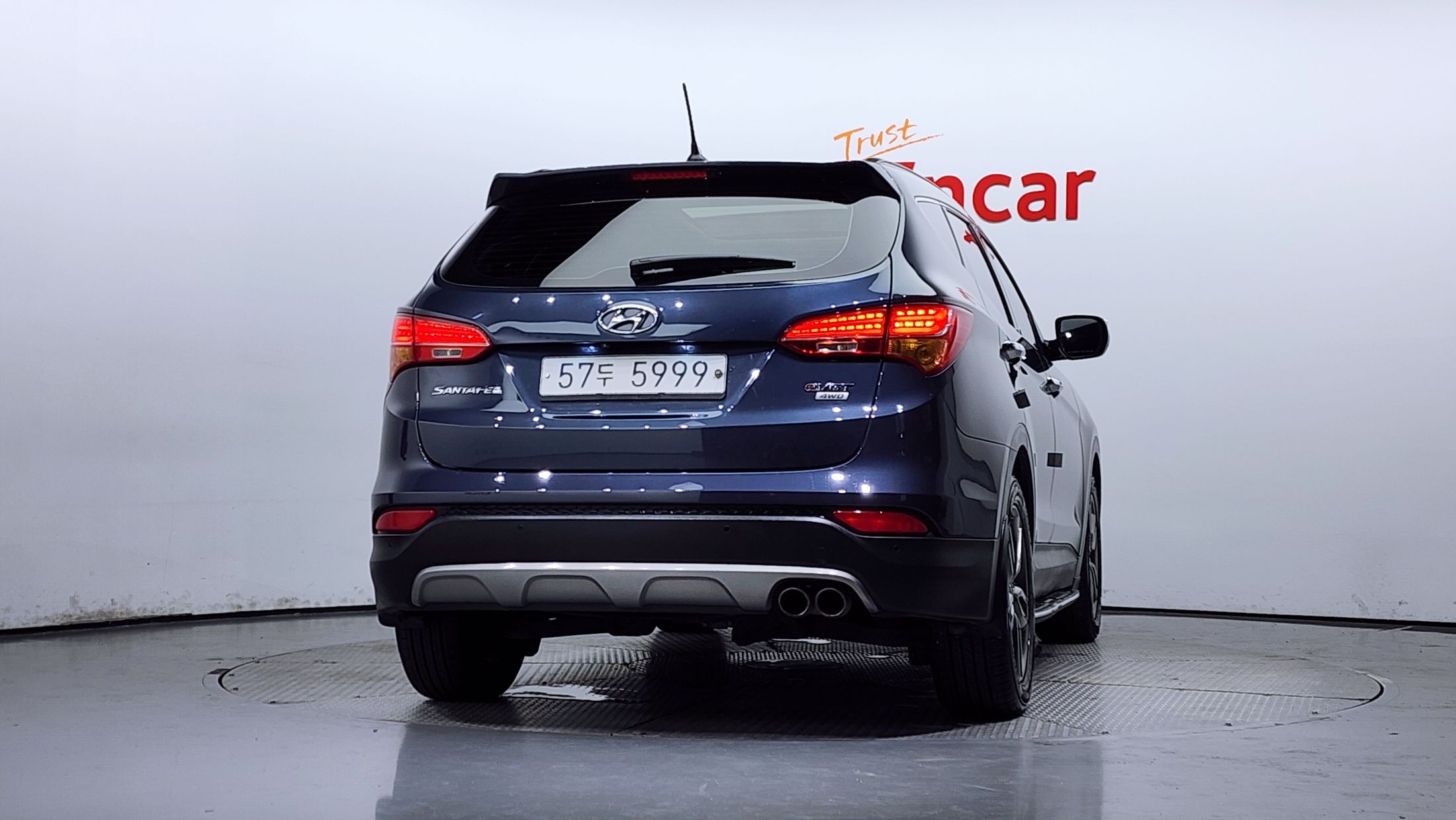 HYUNDAI SANTAFE DM 2013
