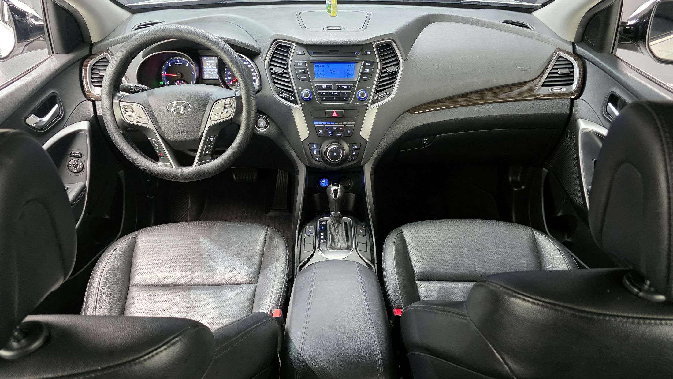 HYUNDAI SANTAFE DM 2013