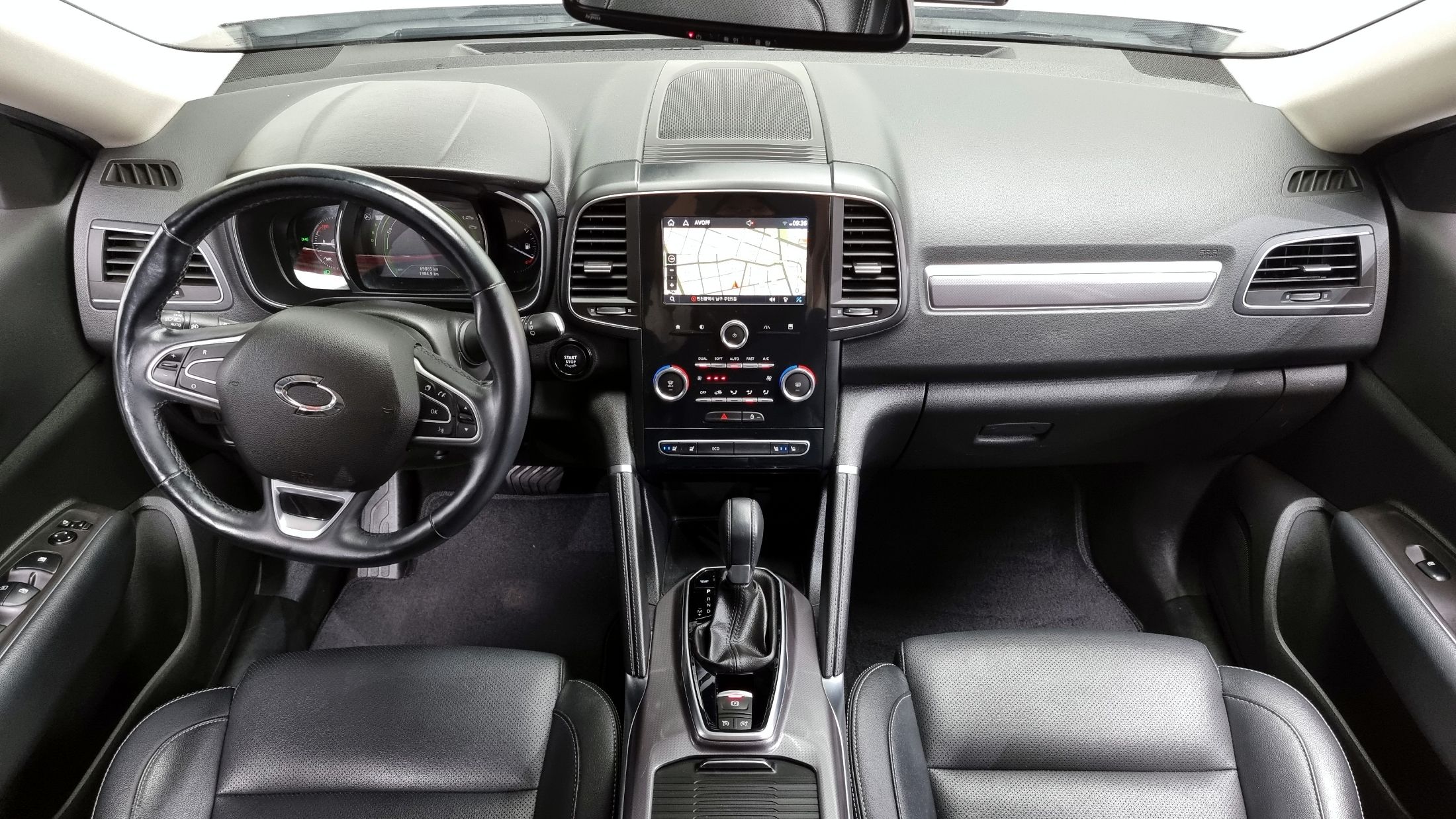 SAMSUNG QM6 2018
