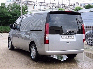 HYUNDAI STARIA  2021