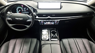 GENESIS G80 RG3 2022