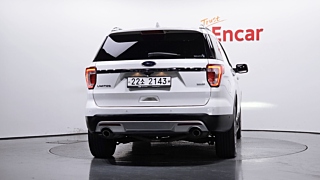 FORD EXPLORER 2017