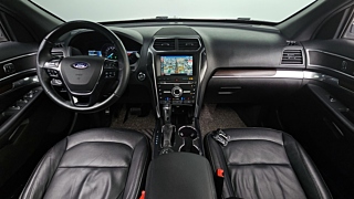 FORD EXPLORER 2017