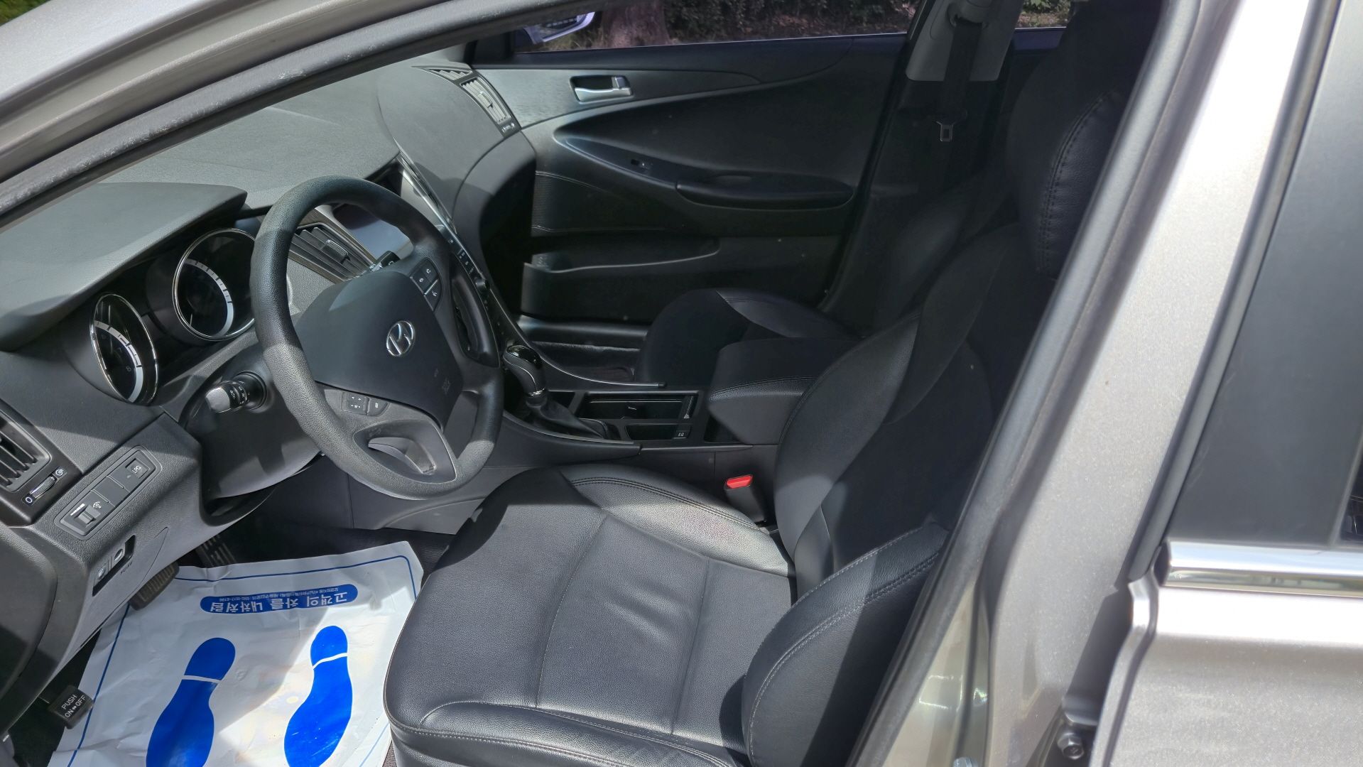 HYUNDAI SONATA THE BRILLIANT 2012