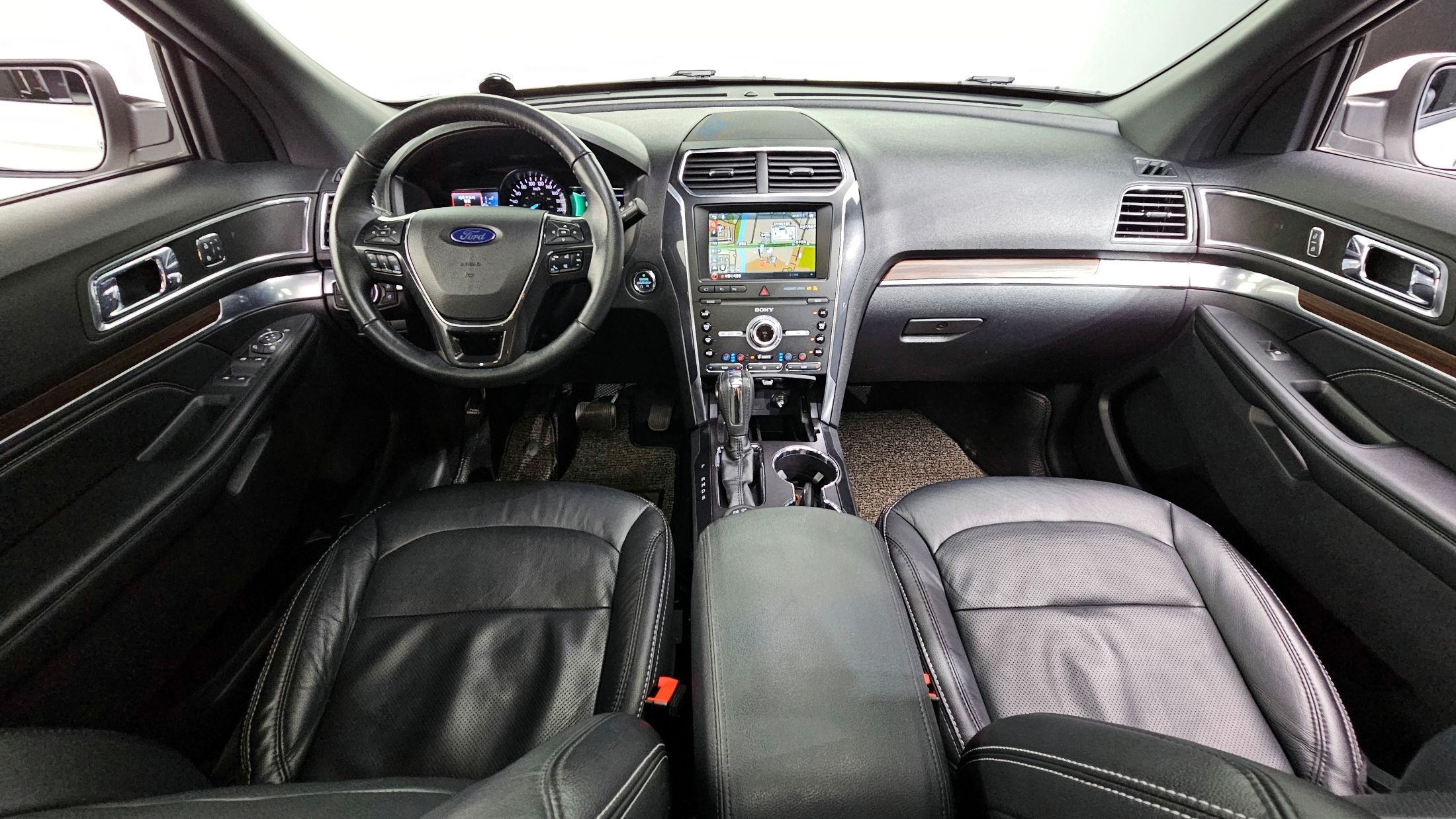 FORD EXPLORER 2019
