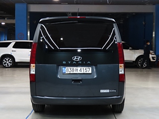 HYUNDAI STARIA 2023