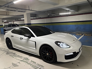 PORSCHE PANAMERA 971 2018