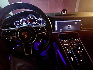PORSCHE PANAMERA 971 2018