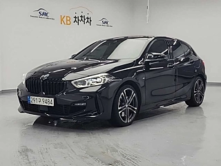 BMW 1-SERIES F40  120i M Sport 2021