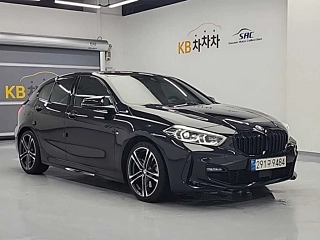 BMW 1-SERIES F40  120i M Sport 2021