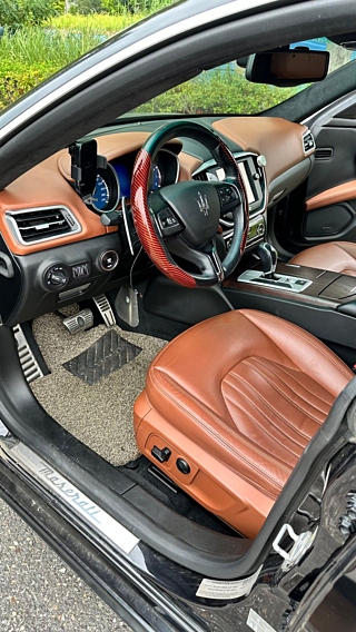 MASERATI GHIBLI 2016