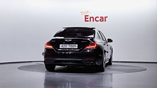 GENESIS G70 2018