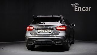 MERCEDES BENZ GLA-CLASS X156 2017