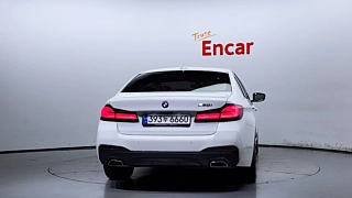 BMW 5-SERIES G30 2022