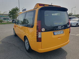 HYUNDAI STARIA 2022