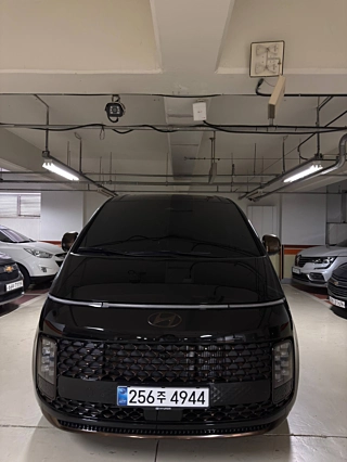 HYUNDAI STARIA  2025