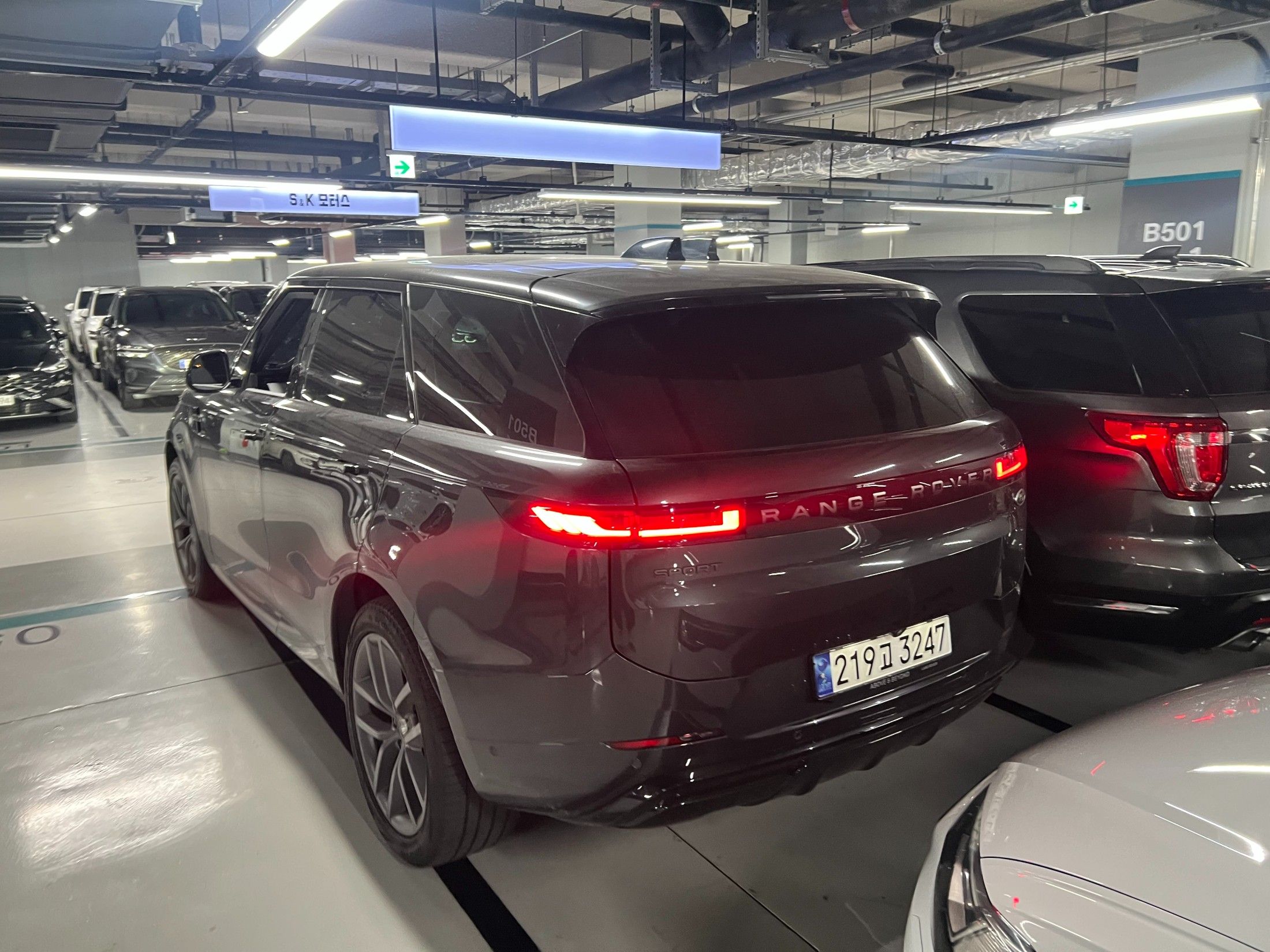 LAND ROVER RANGE ROVER SPORT 2023