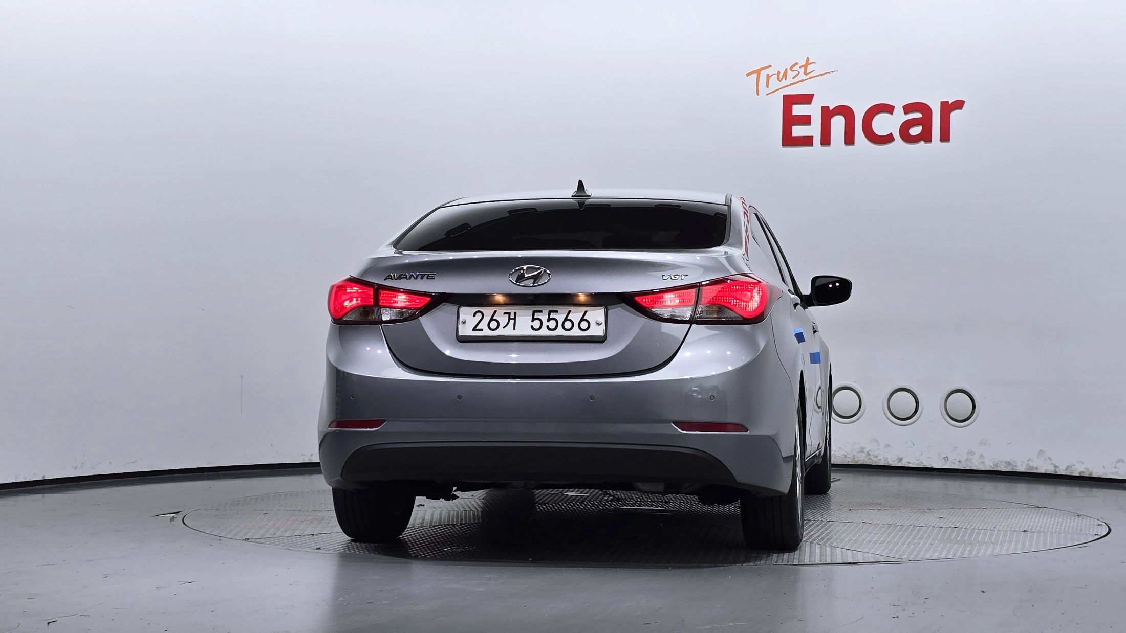 HYUNDAI AVANTE 2014
