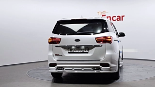 KIA CARNIVAL 2018