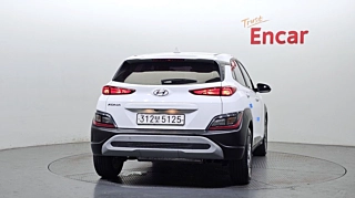 HYUNDAI KONA 2021