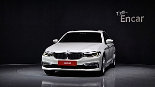 BMW 5-SERIES G30 2018