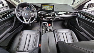 BMW 5-SERIES G30 2018