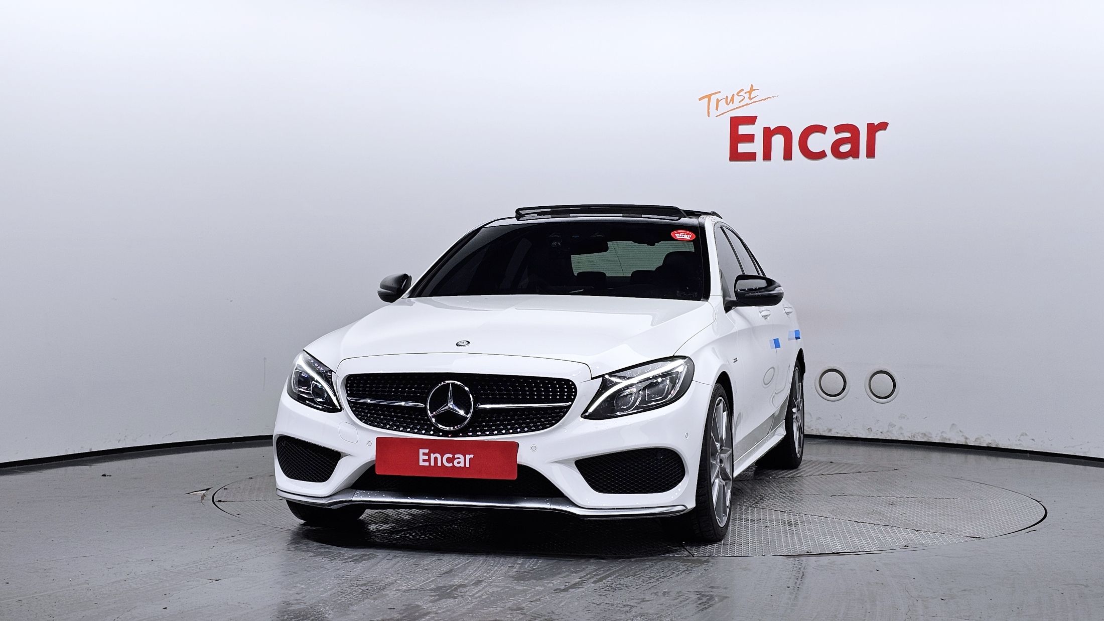 MERCEDES BENZ C-CLASS W205 2016