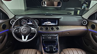 MERCEDES BENZ E-CLASS W213 2019