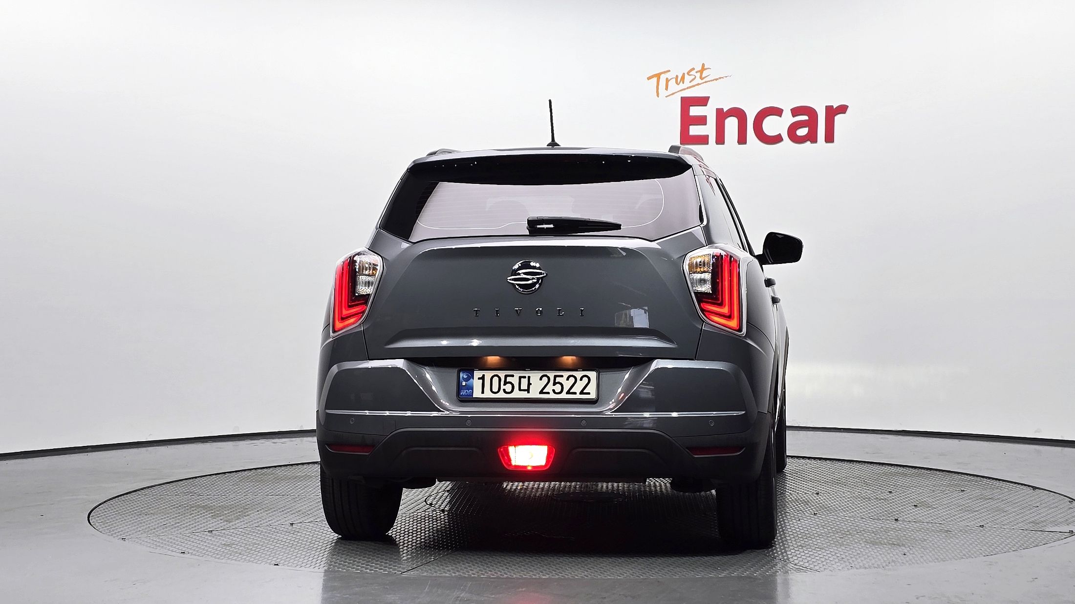 SSANGYONG TIVOLI VERY NEW 2022