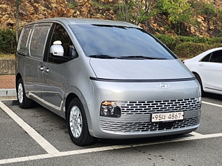 HYUNDAI STARIA 2021